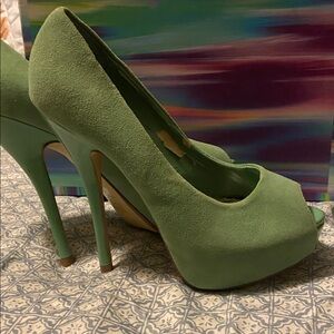 Green Peep Toe swede High Heels by bakers